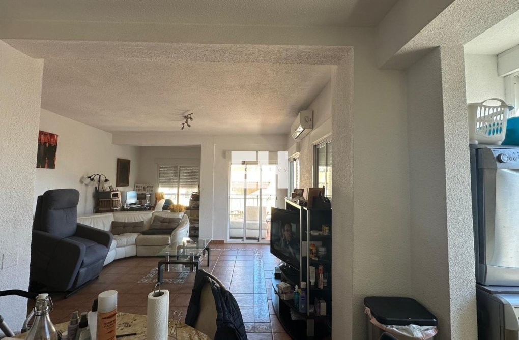 Segunda mano - Apartamento  - Torrevieja - Estacion De Autobuses