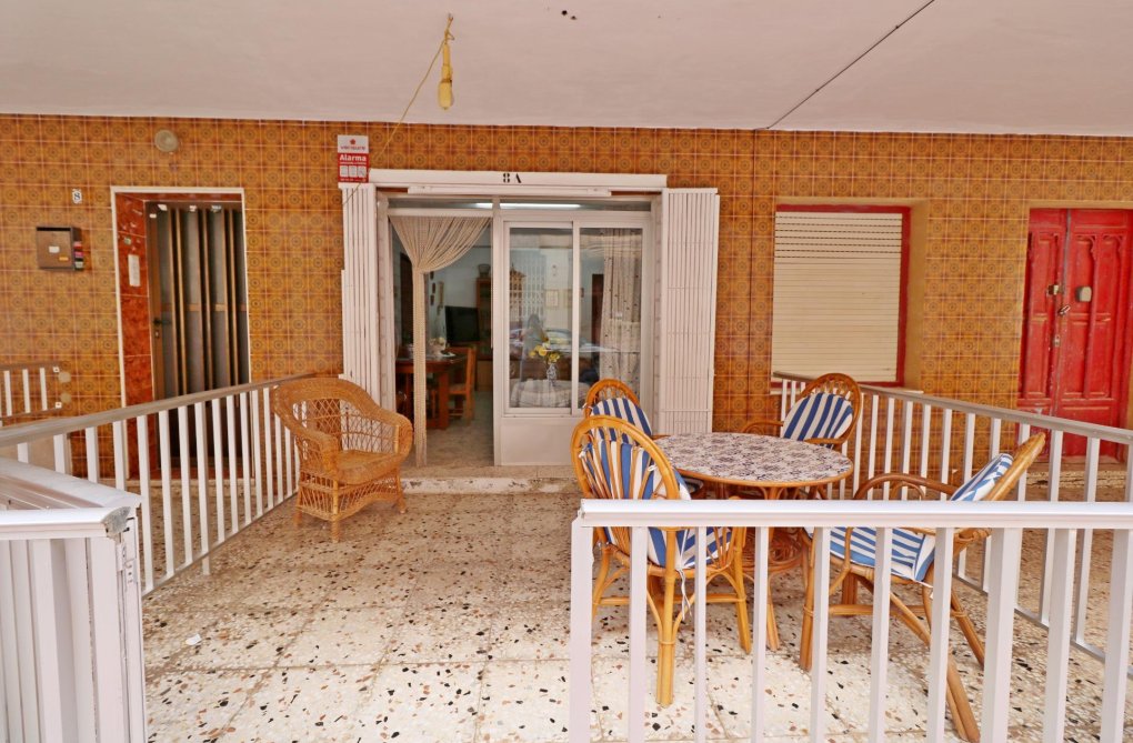 Segunda mano - Apartamento  - Torrevieja - La Mata Pueblo