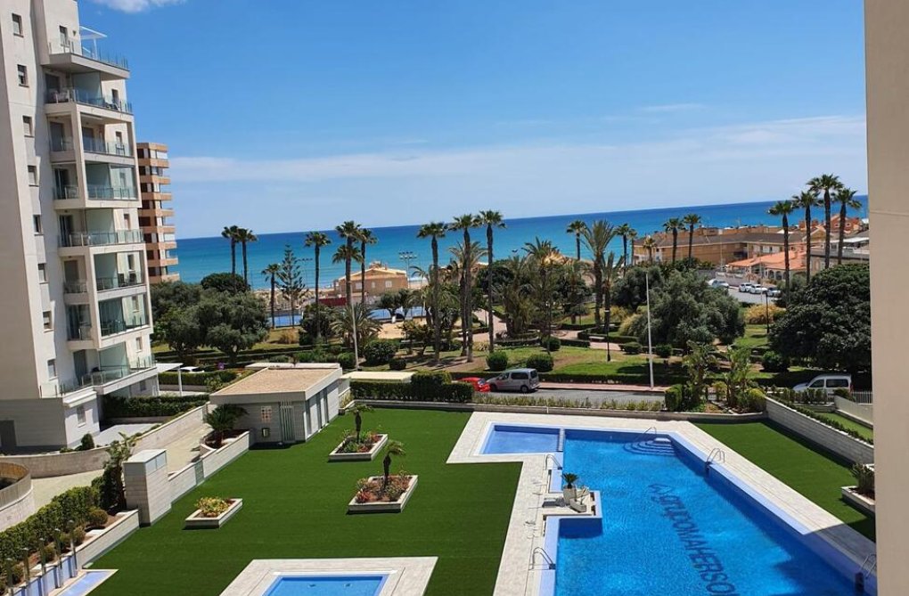 Segunda mano - Apartamento  - Torrevieja - La Mata
