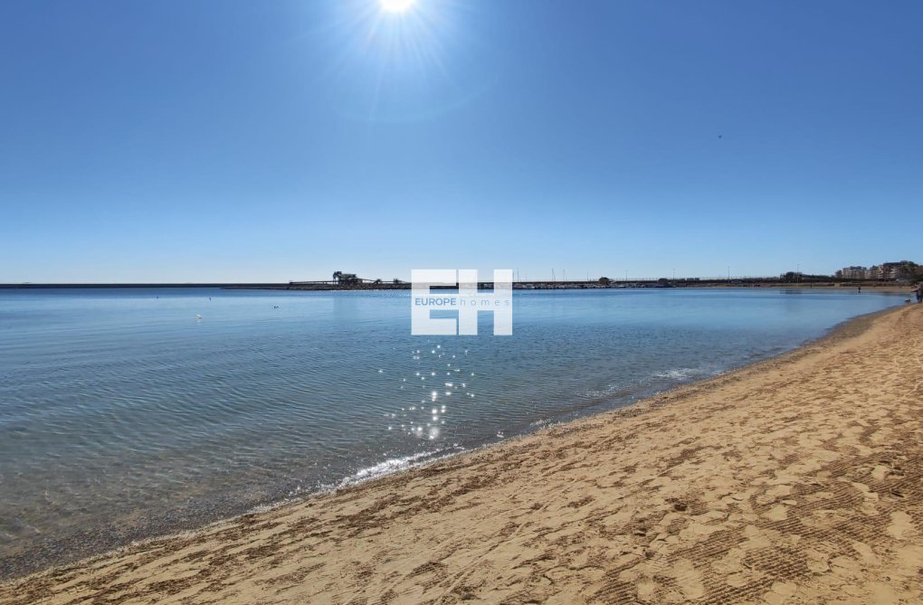 Segunda mano - Apartamento  - Torrevieja - Mar Azul