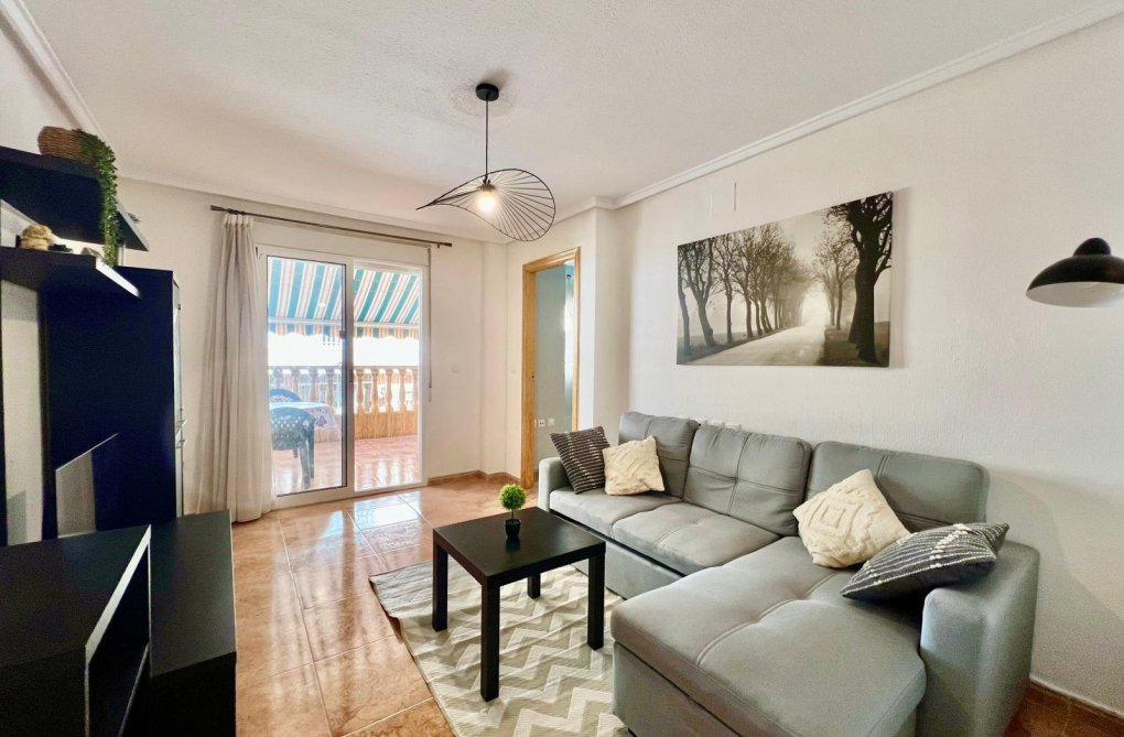 Segunda mano - Apartamento  - Torrevieja - Parque De Las Naciones