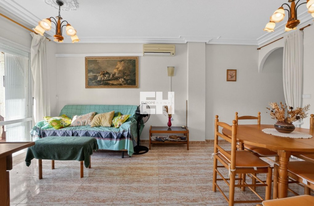 Segunda mano - Apartamento  - Torrevieja - Playa de los Locos