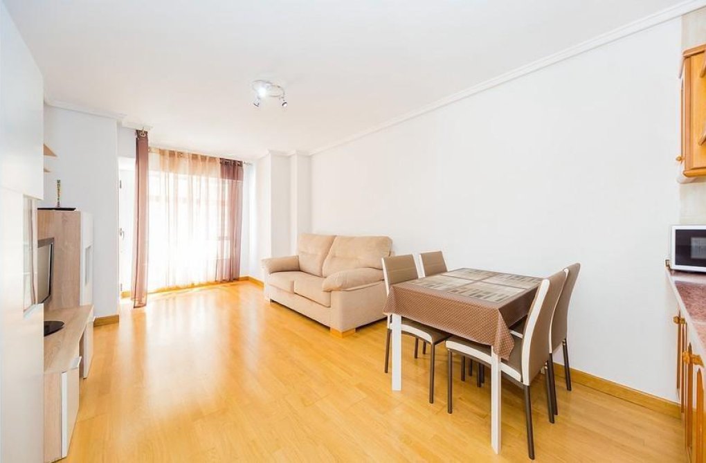 Segunda mano - Apartamento  - Torrevieja - Playa del Cura