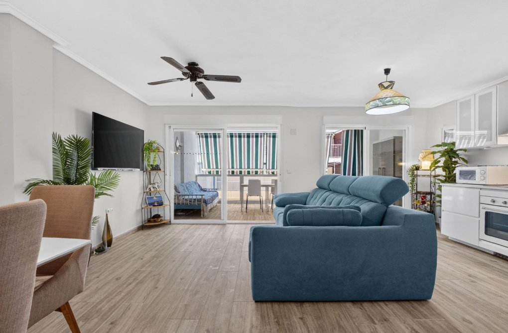 Segunda mano - Apartamento  - Torrevieja - Playa del Cura