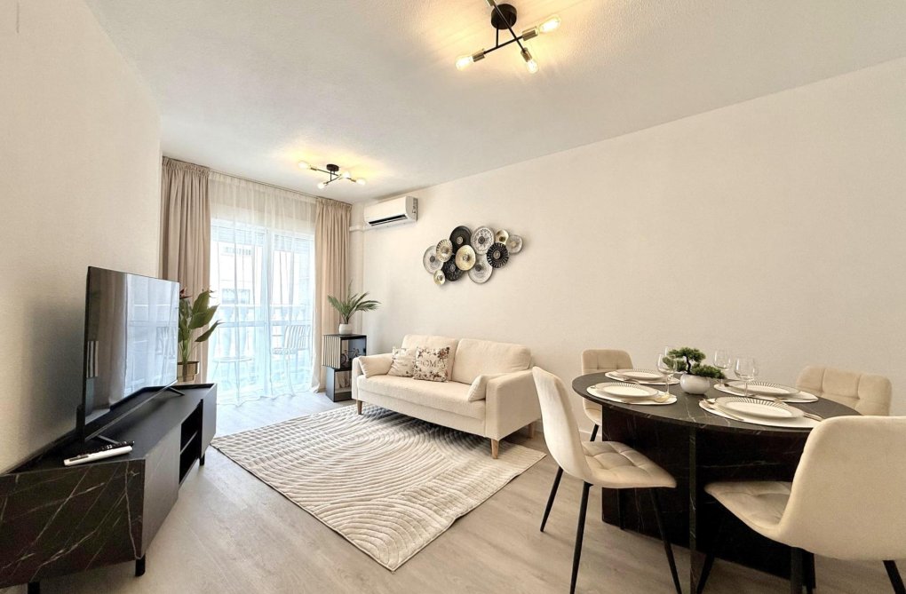 Segunda mano - Apartamento  - Torrevieja - Playa del Cura