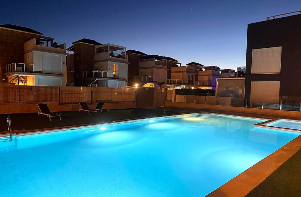 Segunda mano - Apartamento  - Torrevieja - Torreta Florida