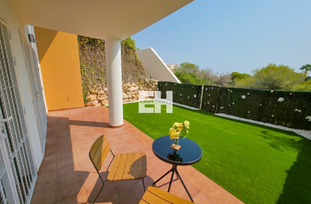 Segunda mano - Apartamento  - Villamartin - Costa Blanca