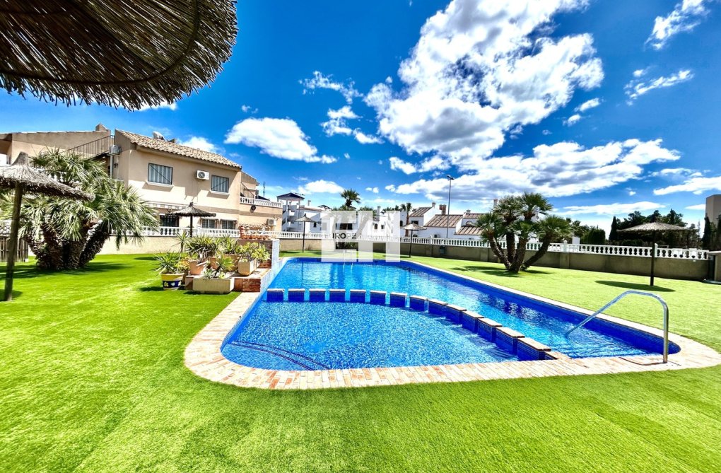 Segunda mano - Apartamento  - Villamartin - Costa Blanca