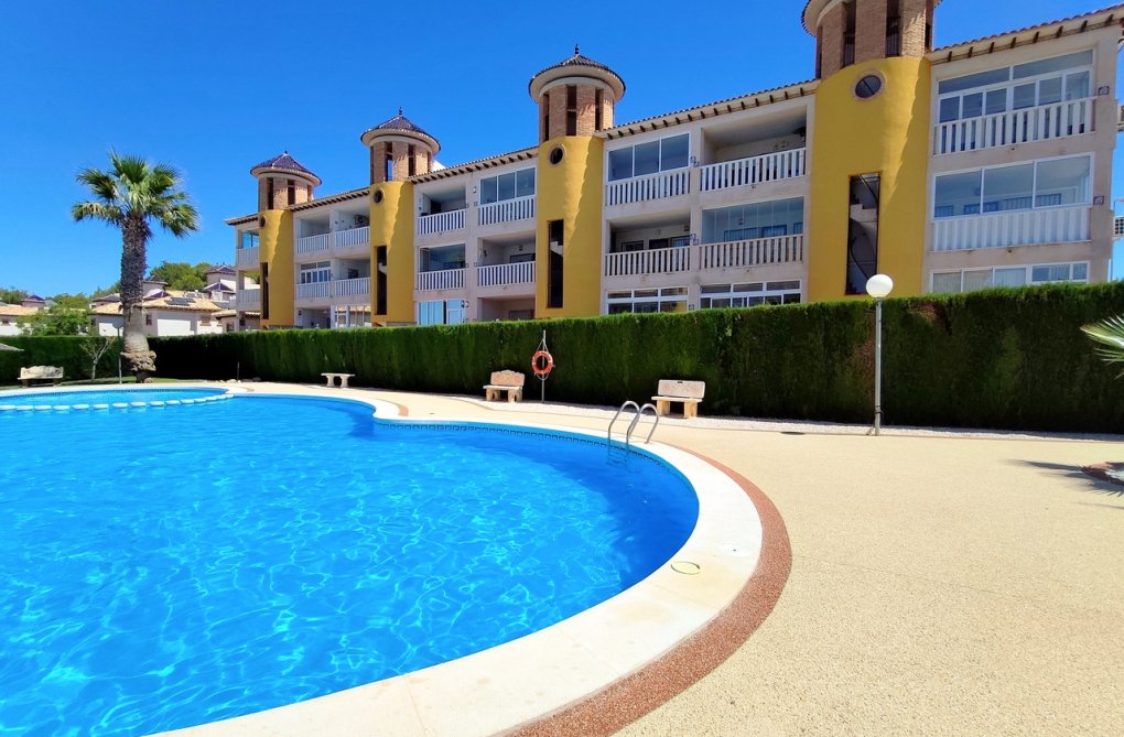 Segunda mano - Apartamento  - Villamartin - Costa Blanca