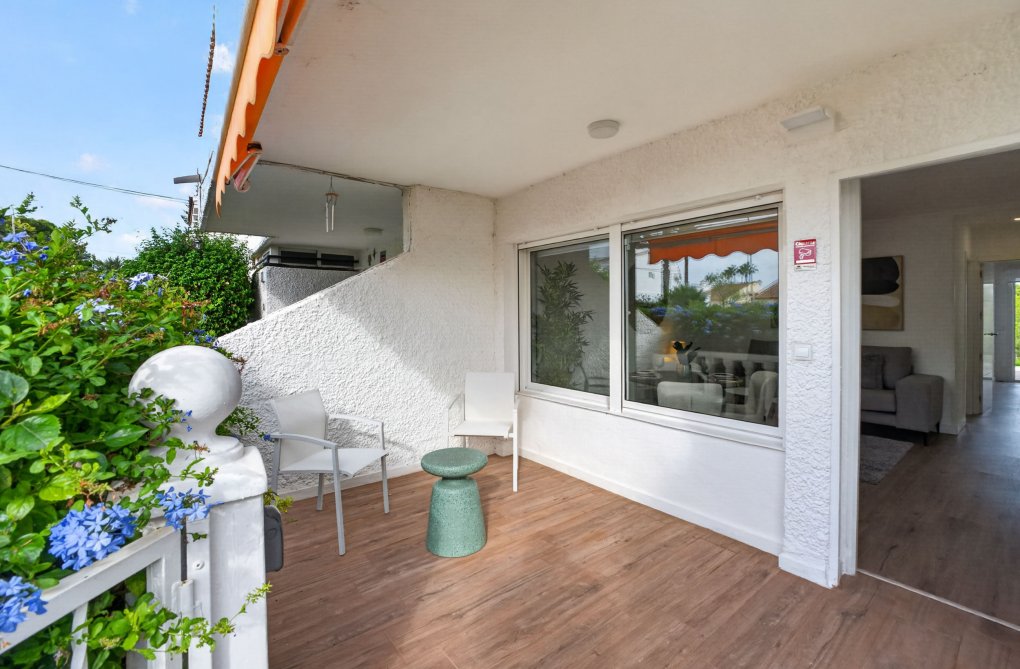 Segunda mano - Apartamento  - Villamartin - Costa Blanca
