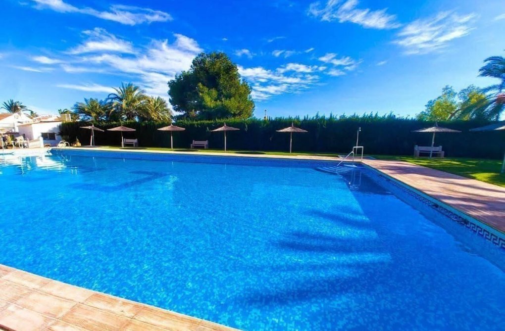 Segunda mano - Atico - Torrevieja - Calas Blanca