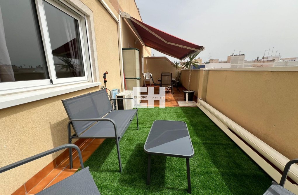 Segunda mano - Atico - Torrevieja - Centro