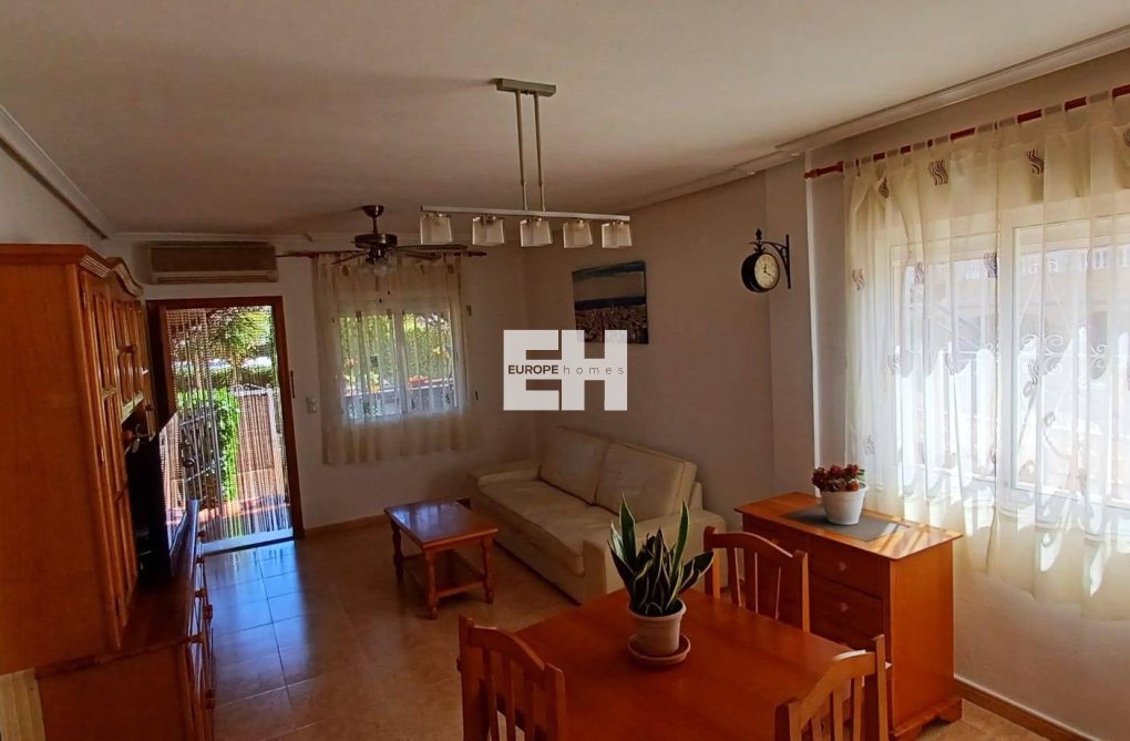 Segunda mano - Bungalow - Orihuela Costa - Los Almendros-la Florida