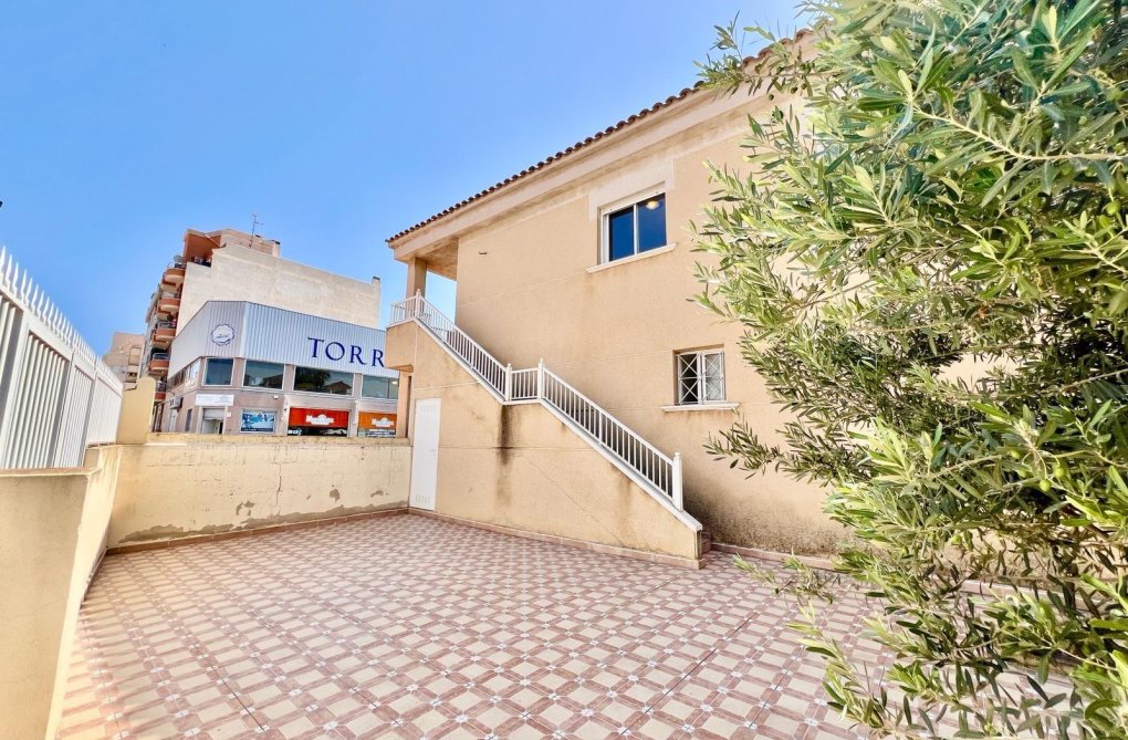 Segunda mano - Bungalow - Torrevieja - Centro