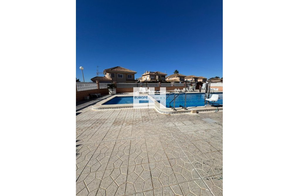 Segunda mano - Bungalow - Torrevieja - Costa Blanca