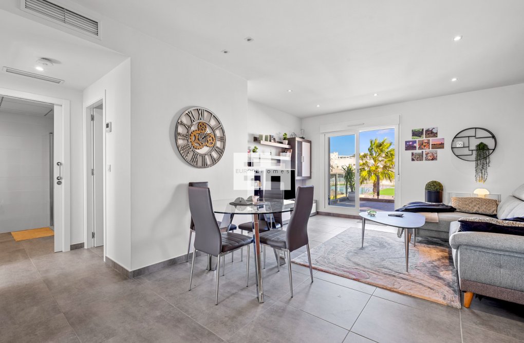 Segunda mano - Bungalow - Torrevieja - Costa Blanca