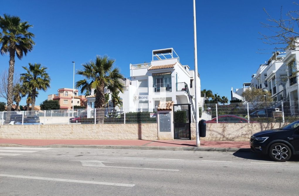 Segunda mano - Bungalow - Torrevieja - Costa Blanca