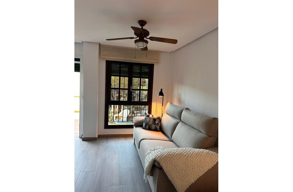 Segunda mano - Bungalow - Torrevieja - Torre La Mata