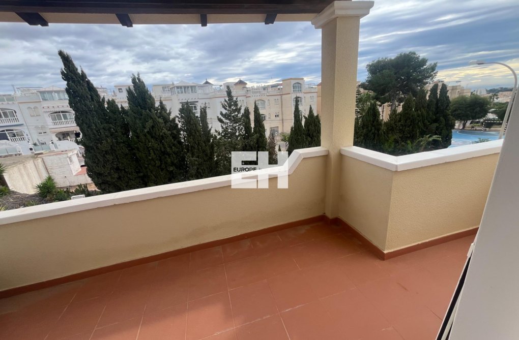 Segunda mano - Duplex - San Miguel de Salinas - Las Filipinas