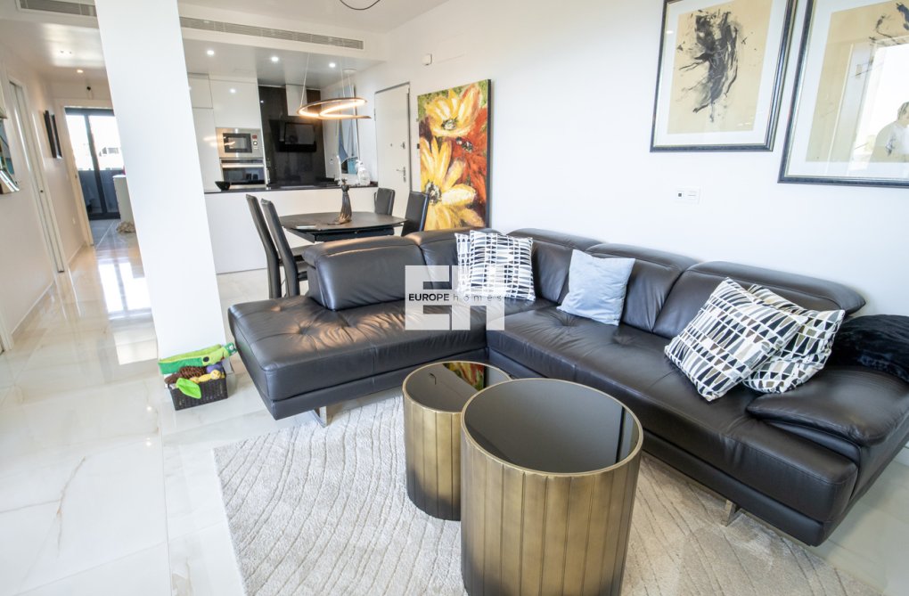 Segunda mano - Penthouse Penthouse - Los Altos - AMANECER