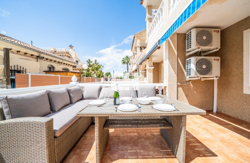 Segunda mano - Semi Detached - Orihuela Costa - Los Almendros-la Florida