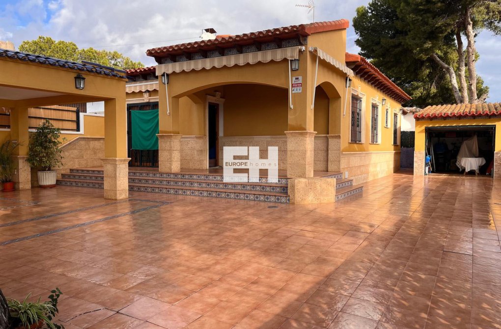 Segunda mano - Semi Detached - Orihuela Costa - Punta Prima