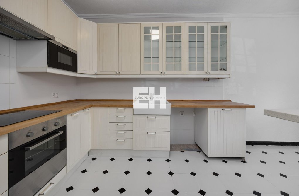 Segunda mano - Semi Detached - Torrevieja - La Siesta - El Salado - Torreta