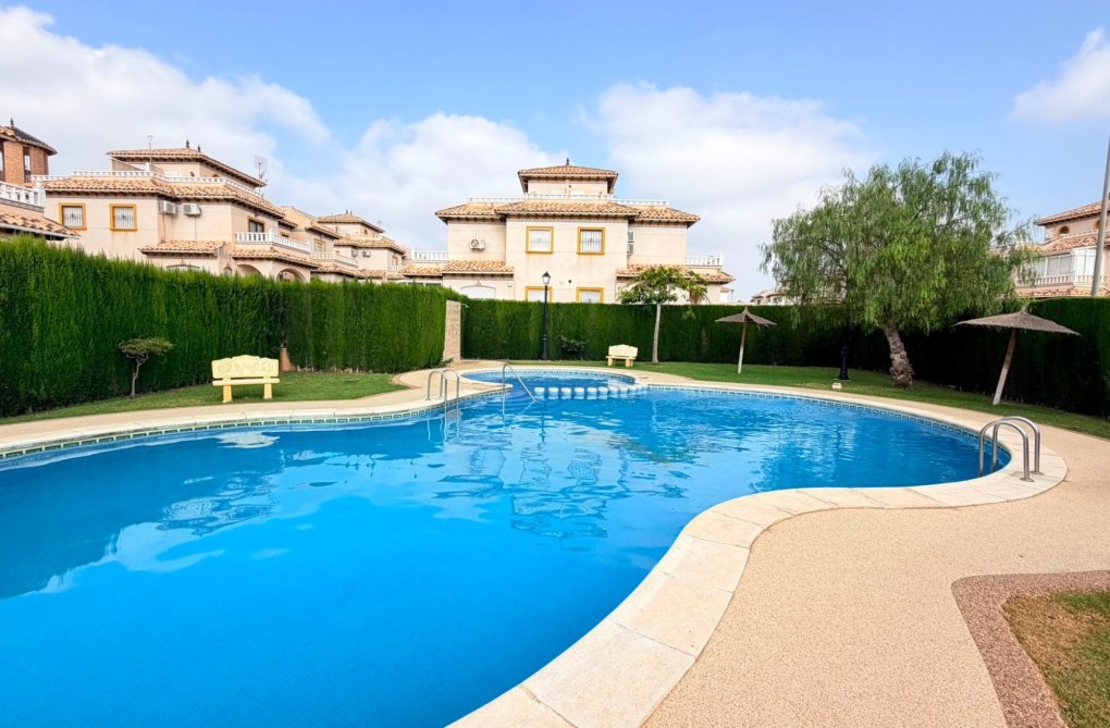 Segunda mano - town house - Cabo Roig - Costa Blanca
