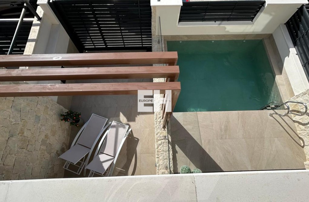Segunda mano - town house - Dolores - Costa Blanca