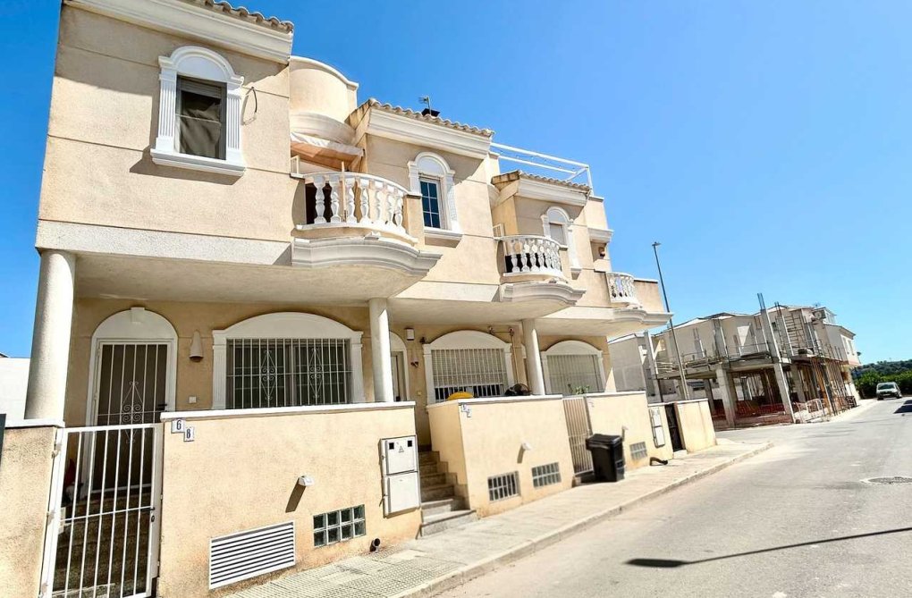 Segunda mano - town house - Formentera del Segura - Costa Blanca
