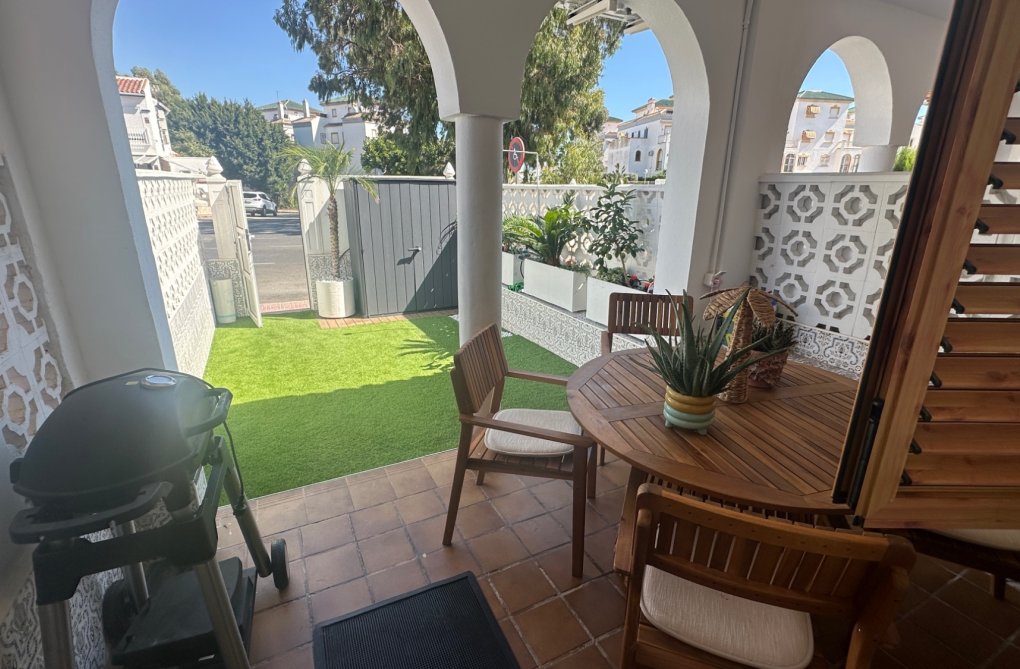 Segunda mano - town house - La Mata - Costa Blanca