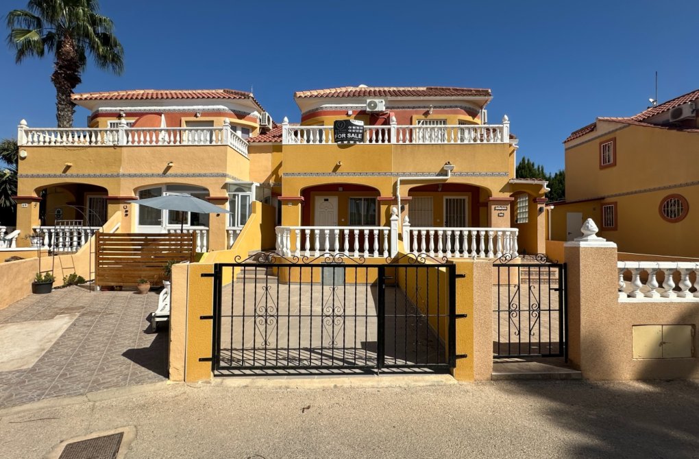 Segunda mano - town house - Orihuela Costa - Costa Blanca
