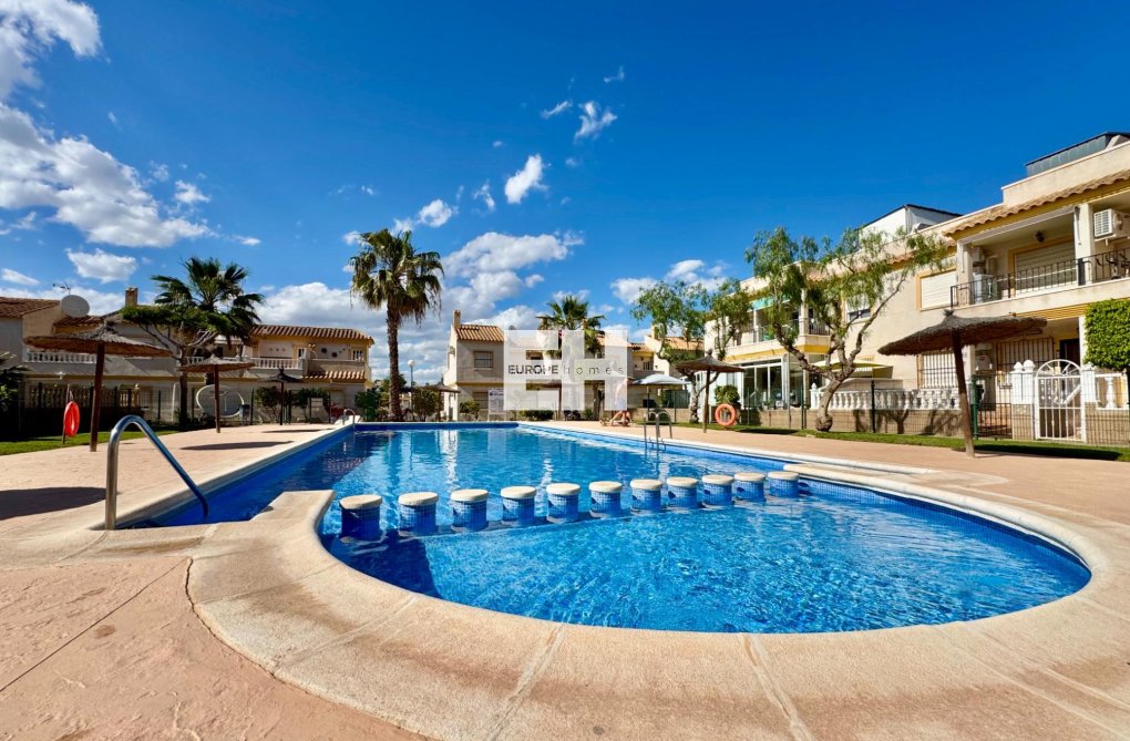 Segunda mano - town house - Orihuela Costa - Las Filipinas
