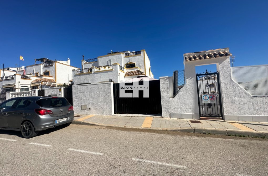 Segunda mano - town house - Orihuela - Inland