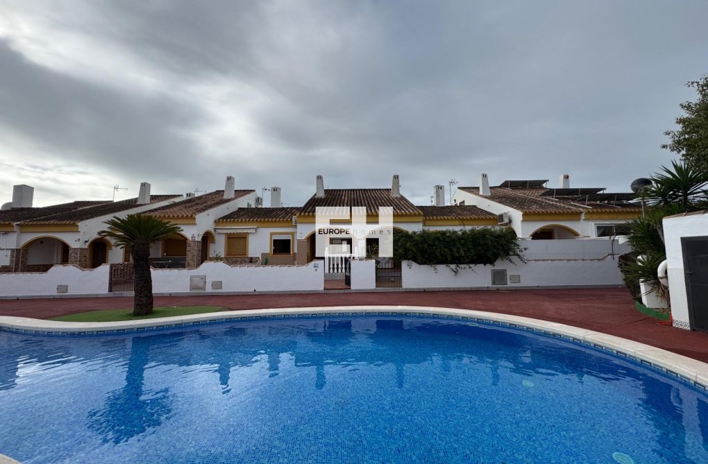 Segunda mano - town house - Pilar de la Horadada - Torre de la Horadada