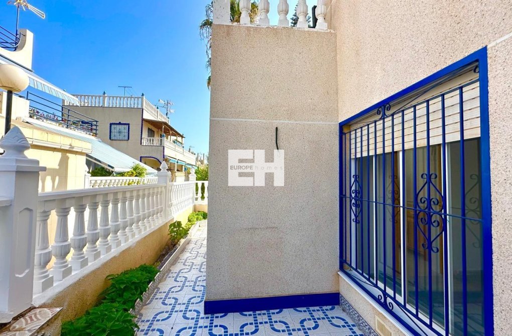 Segunda mano - town house - Torrevieja - Carrefour