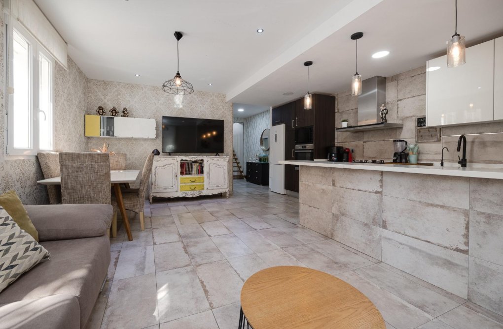 Segunda mano - town house - Torrevieja - Centro