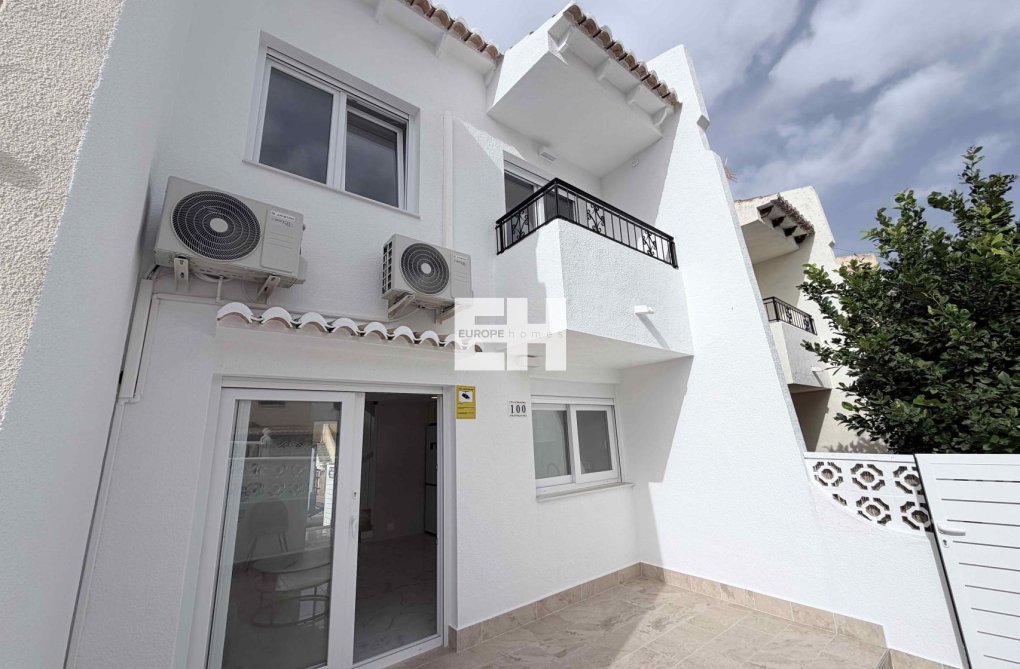 Segunda mano - town house - Torrevieja - Costa Blanca