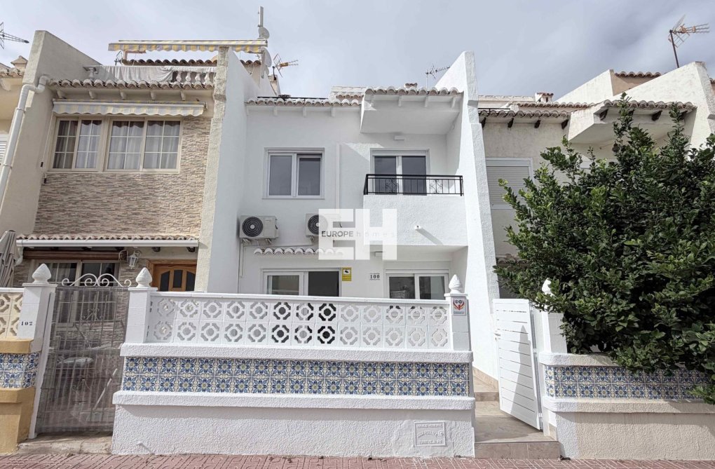 Segunda mano - town house - Torrevieja - Costa Blanca