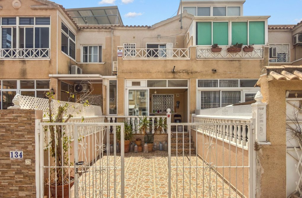 Segunda mano - town house - Torrevieja - Costa Blanca