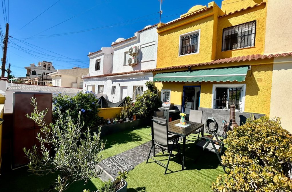 Segunda mano - town house - Torrevieja - Costa Blanca