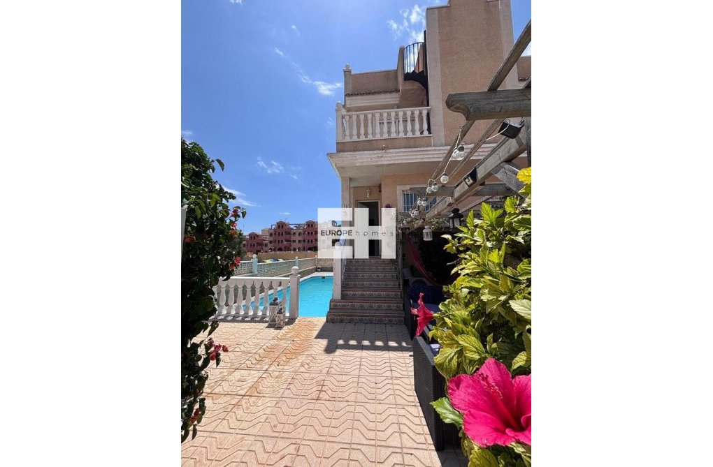 Segunda mano - town house - Villamartin - Costa Blanca