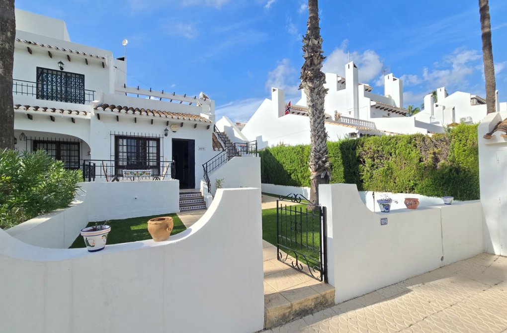 Segunda mano - town house - Villamartin - Costa Blanca