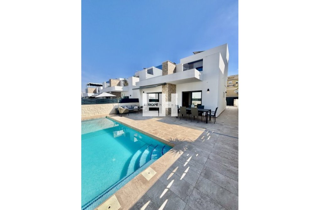 Segunda mano - villa - Benijofar - Costa Blanca