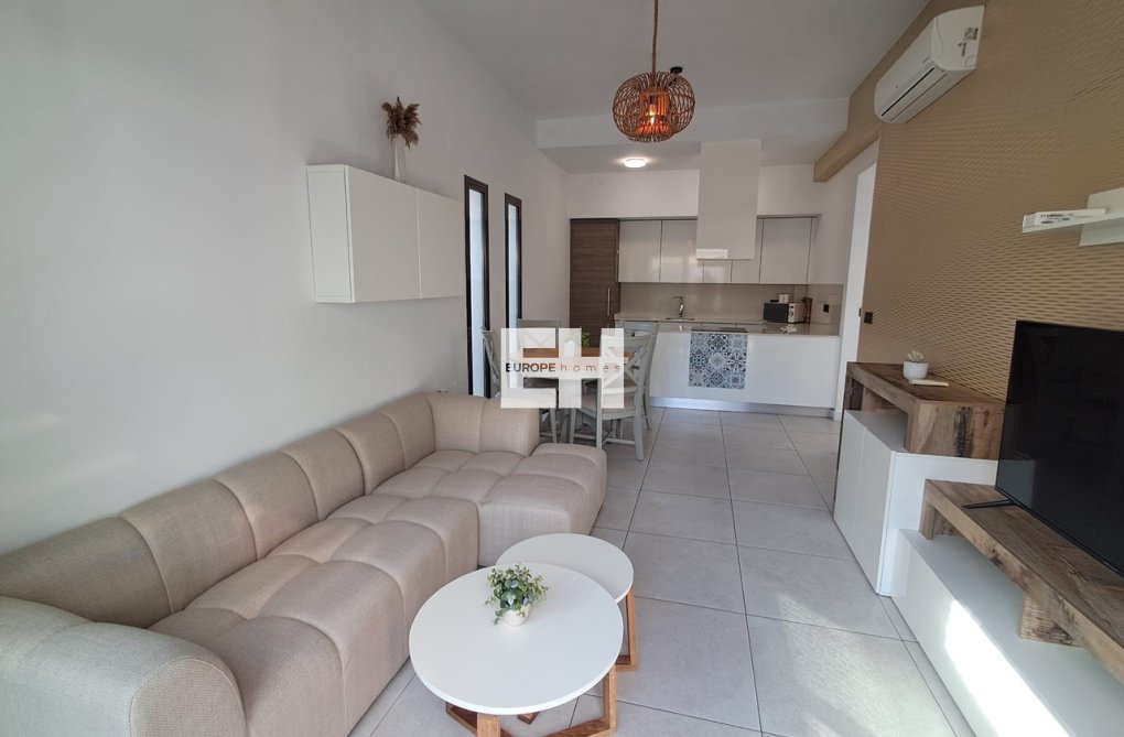 Segunda mano - villa - Cabo Roig - Costa Blanca