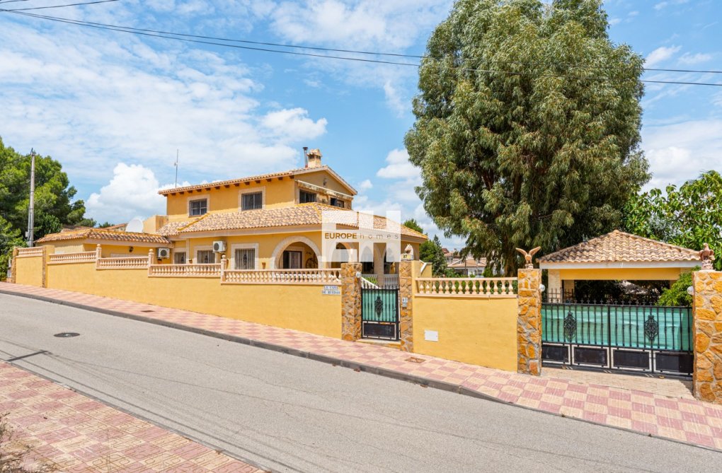 Segunda mano - villa - Jacarilla - Inland