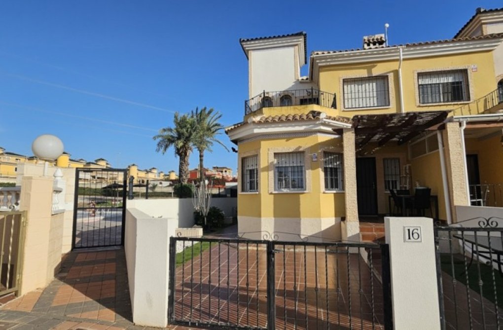 Segunda mano - villa - Lo Crispin - Inland