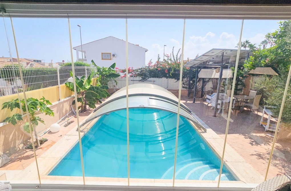 Segunda mano - villa - Orihuela Costa - Cabo Roig