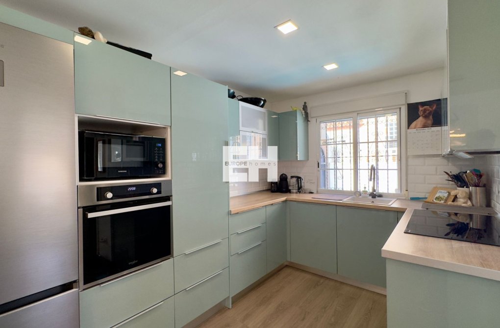 Segunda mano - villa - Orihuela Costa - Costa Blanca