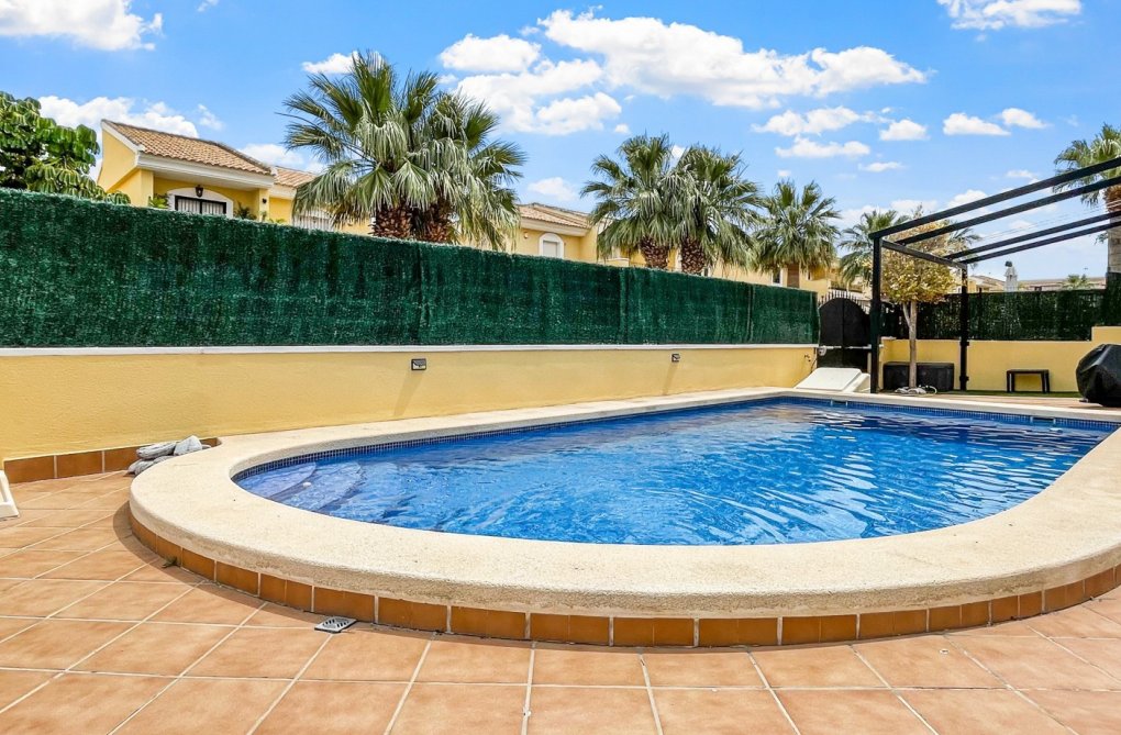 Segunda mano - villa - Orihuela Costa - Costa Blanca